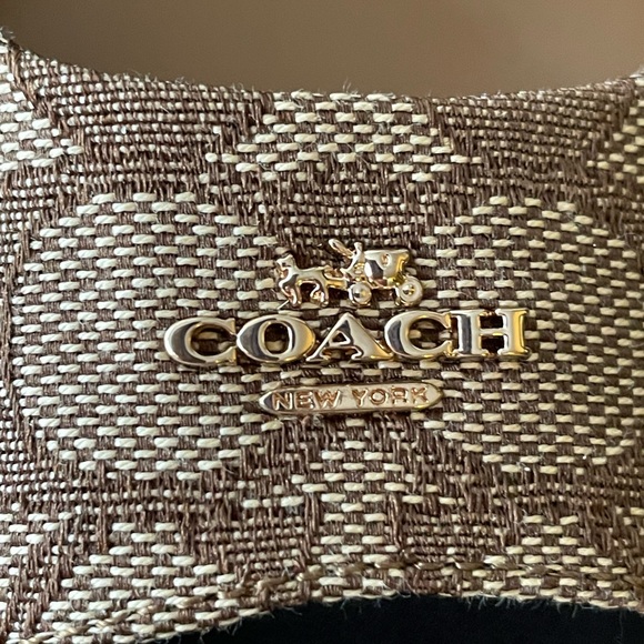 COACH women’s 8.5 wedges. - Picture 2 of 8